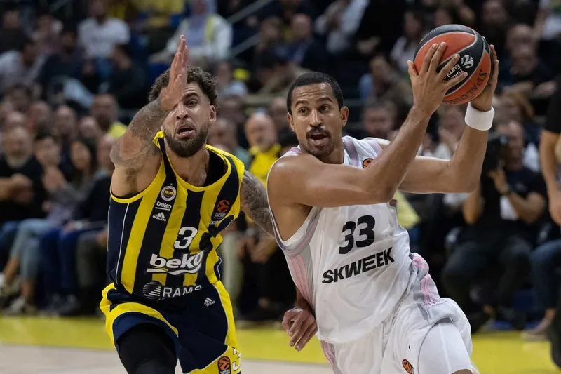 fenerbahce-scottie-wilbekin-ile-yollarini-ayirdi-1774885215349.jpg Fenerbahçe Scottie Wilbekin ile yollarını ayırdı-2
