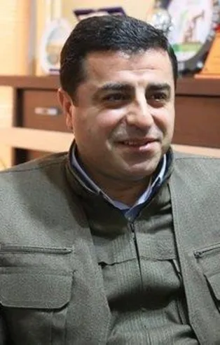 CHP'li Canan Kaftancıoğlu'na terörden tutuklu Selahattin Demirtaş'tan destek!