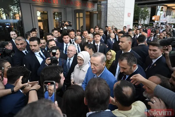 Başkan Erdoğan'a sevgi seli! Türkevi'nde coşkuyla karşılandı - 3