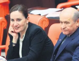 Ayrışma Akşener