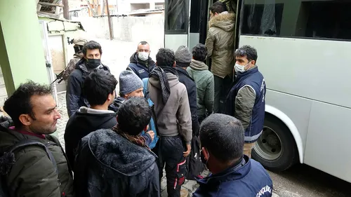 Van’da 30 düzensiz göçmen yakalandı