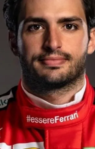 Formula 1'de Ferrari, Alman pilot Vettel'in yerine Carlos Sainz'i getirdi