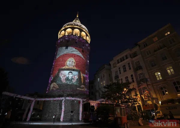 Anneler Günü, Galata Kulesi'ne yansıtılan fotoğraflarla kutlandı! Mustafa Kemal Atatürk ve Başkan Erdoğan... - 23