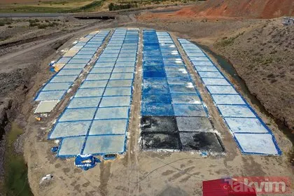 Iğdır Tuzluca’daki tuz üretim tesisinde yaz sezonunda 130 havuzda 2 bin ton tuz elde ediliyor