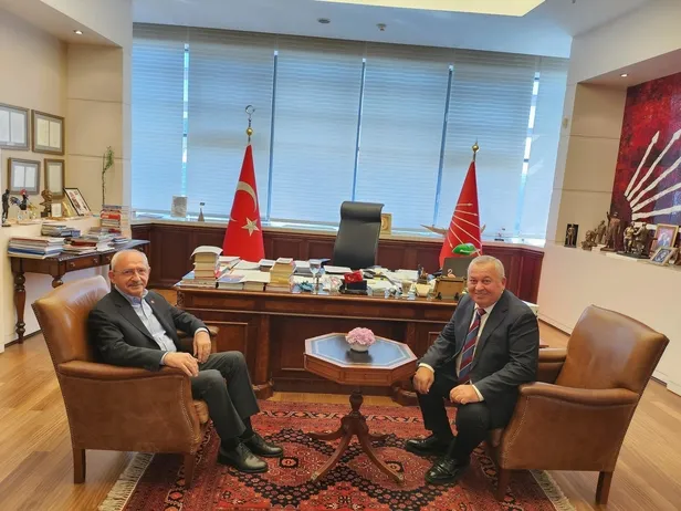 kemal-kilicdaroglu-ile-gorustu-meral-akser-ve-ekrem-imamogluna-giristi-dpli-cemal-enginyurttan-olay-sozler-1695463549149.jpeg Kemal Kılıçdaroğlu ile görüştü Meral Akşener ve Ekrem İmamoğlu'na girişti! DP'li Cemal Enginyurt'tan olay sözler-3