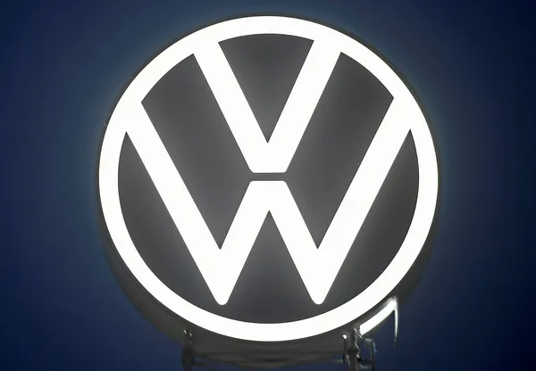 volkswagenin-dizel-emisyon-skandali-eski-ceolar-sirkete-toplam-288-milyon-avro-tazminat-odeyecek-1623252086377.jpg Volkswagen'in dizel emisyon skandalı! Eski CEO’lar şirkete toplam 288 milyon avro tazminat ödeyecek-6