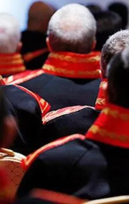 FETÖ'cü 22 askeri hakim tutuklandı!