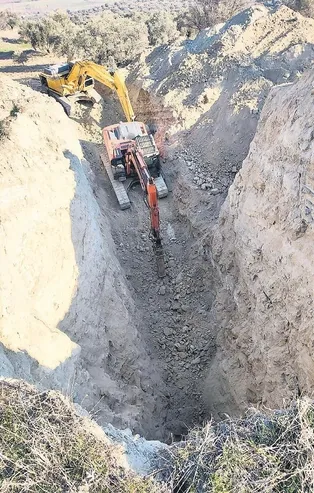 Manisa'da yürek yakan olay! Kaçak açılan kuyunun içine düşen baba ve 2 yaşındaki oğlu hayatını kaybetti