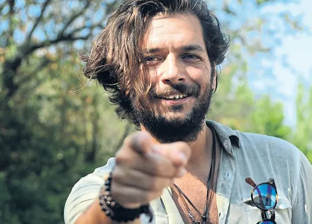 survivor-yeni-sezon-yarismacilari-aciklandi-2021-survivor-yeni-sezon-unluler-gonulluler-kadrosunda-kimler-var-1609839913674.jpg 2021 Survivor Ünlüler Gönüllüler yarışmacıları kim? Survivor yeni sezon ne zaman başlayacak?-6