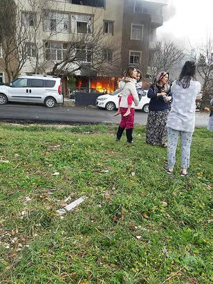 İstanbul'da korkutan patlama! Yaralılar var-1