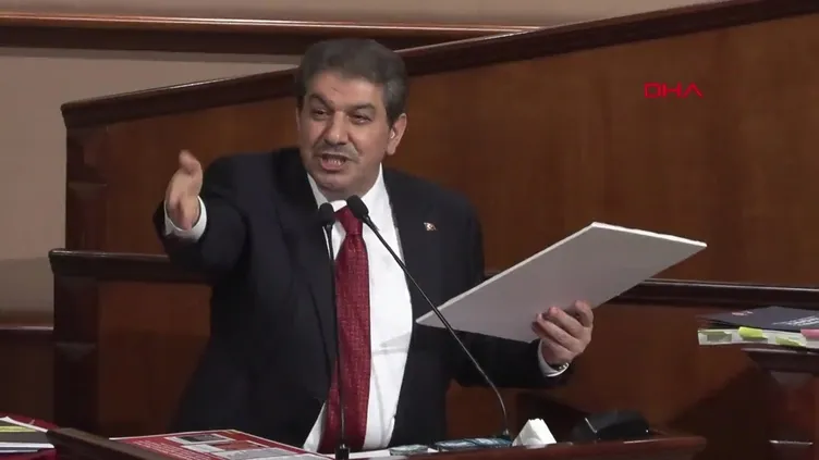 İBB Meclisi'nde gergin anlar!