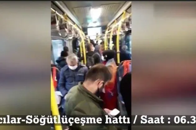 İBB'nin sefer sayılarını azaltması sonrası metrobüste pes dedirten görüntü! Vatandaş isyanda