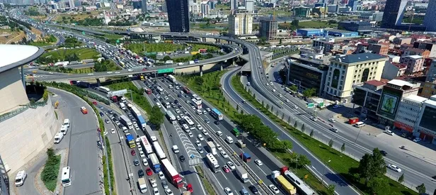 Araç sahipleri dikkat! Trafikte yeni dönem