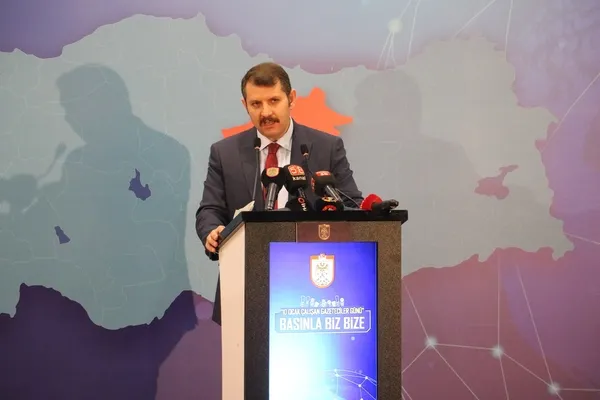 son-dakika-koronavirus-tedbirleri-sonuc-verdi-sivasta-vaka-sayisi-yuzde-70-dustu-1610365385600.jpg SON DAKİKA: Koronavirüs tedbirleri sonuç verdi! Sivas'ta vaka sayısı yüzde 70 düştü-5