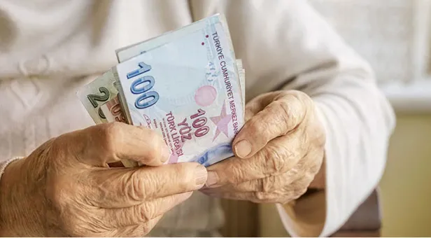 SGK bünyesinde çalışan 4A 4B ve 4C sigortalı olarak çalışan işçiler erken emekli olabilir-3