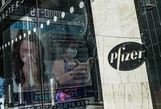 Son dakika: Pfizer koronavirüs aşısının acil kullanımı için ABD Gıda ve İlaç Dairesine başvuruda bulundu-2
