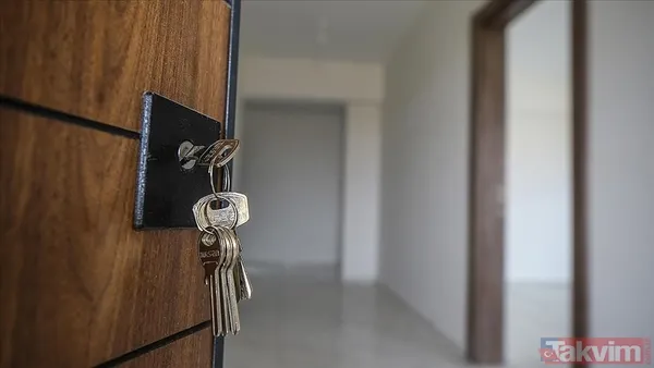 Ev sahibi olmak isteyenler için güncel konut kredisi faizleri açıklandı. 600 bin TL'lik 120 ay vadeli kredi için bankalar farklı oranlar sunuyor. Ödeme...