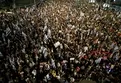 Tel Aviv'de binlerce İsrailli Netanyahu'ya 'istifa' çağrısı yaptı!
