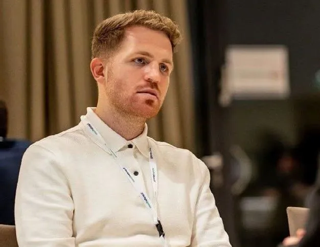 Özek karar aşamasında