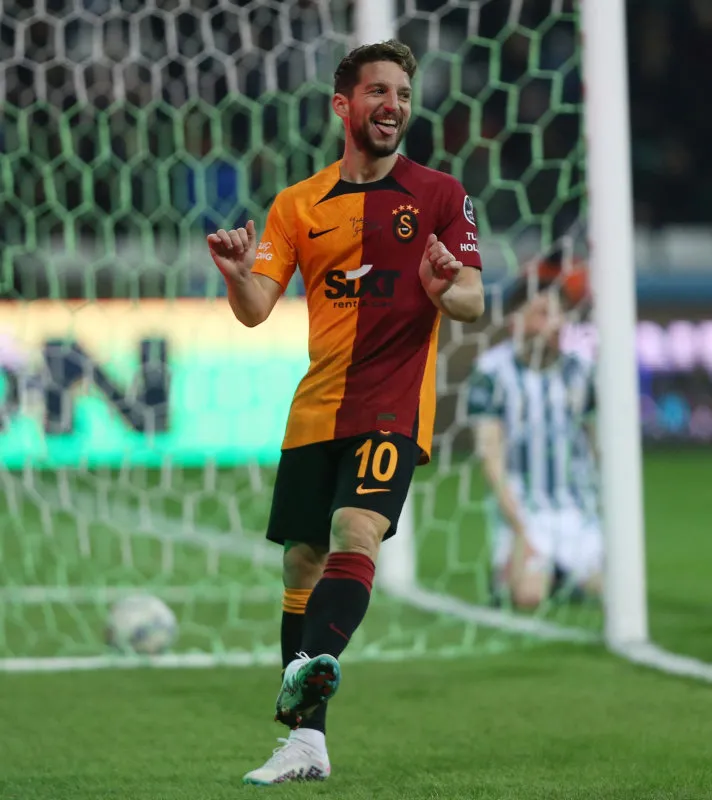 Galatasaray'da Mertens'ten şok karar! - 5