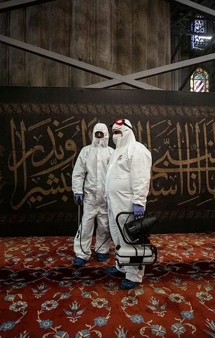 Camilerde yeni dönemin kuralları belli oldu! Abdest ve maske...