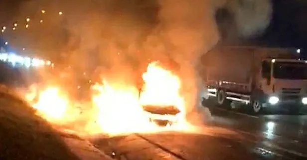Hadımköy TEM Otoyolu’nda otomobil alev alev yandı