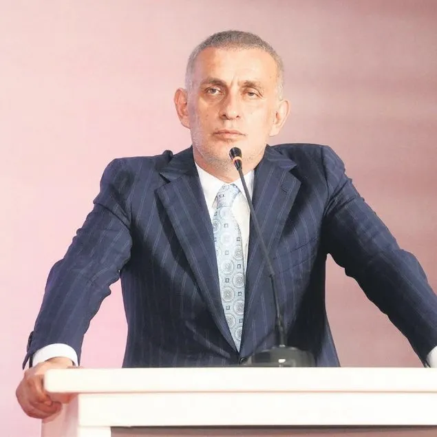 İnsanlar tiyatrodan bıktı