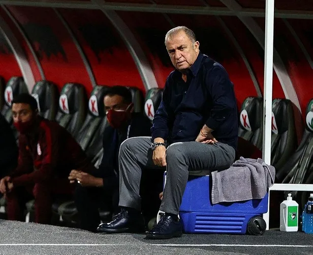 Galatasaray'da yönetim yeni teknik direktör için harekete geçti: Fatih Terim'in yerine iki aday!-6