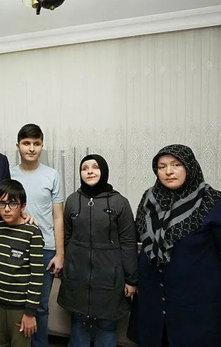 Görme engelli hafız Ravzanur ve ailesi Başkan Erdoğan'ın ziyaretini anlattı: "Düşmana karşı olan dik duruşuna hayranız"