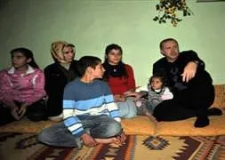 Başbakan Erdoğan yer döşeğinde