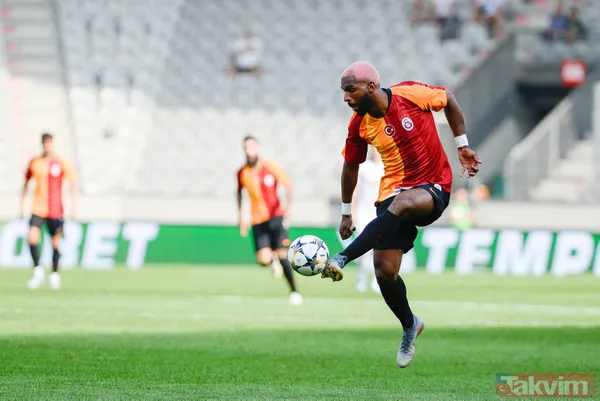 Galatasaray, Yeni Sezon Öncesi İlk Provasını Innsbruck Kentinde Bulunan Tivoli-Neu Stadı'nda Alman Takımı Leipzig'e Karşı Yaptı.