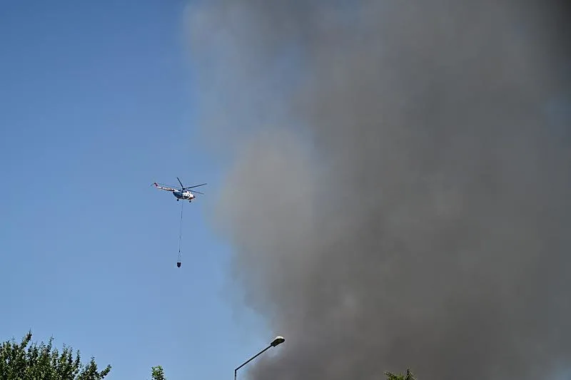 Tuzla'da fabrika yangını! Ormanlık alana sıçradı | Görgü tanığı anlattı: "10 dakikada fabrikayı sardı"-5