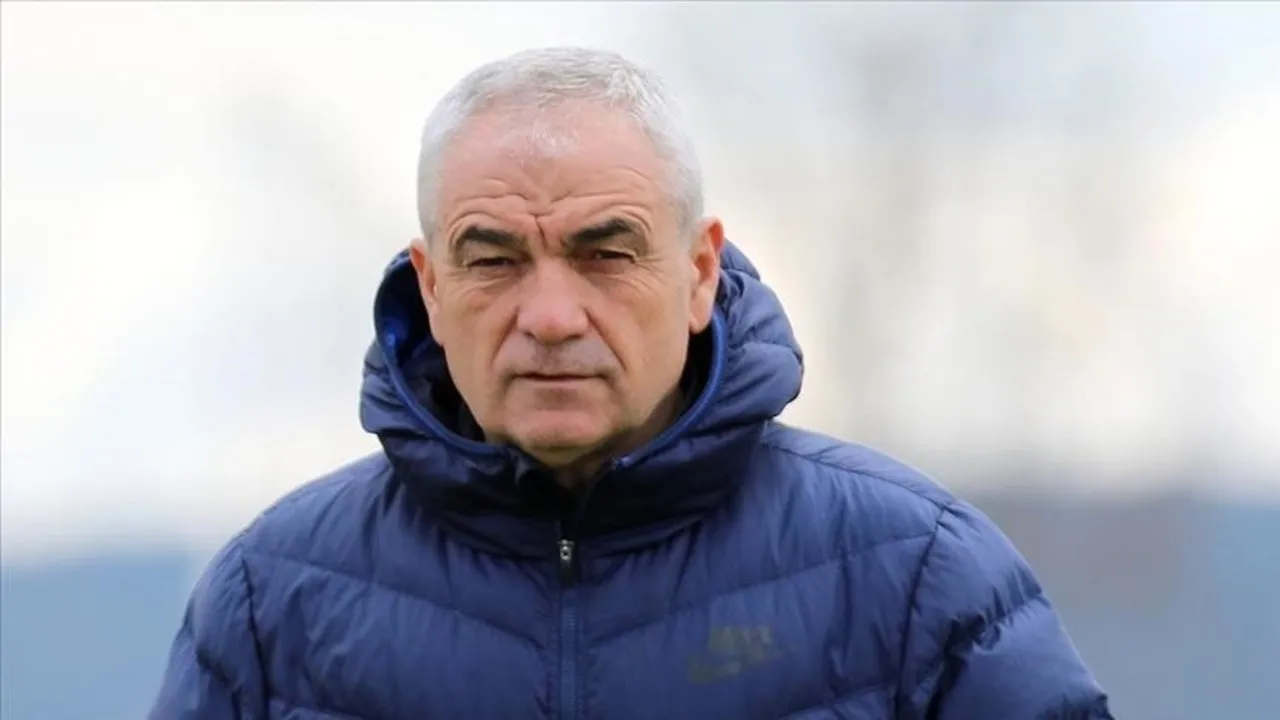 Sivasspor teknik direktörlüğüne getirilen Rıza Çalımbay: Amacımız ligde kalmak