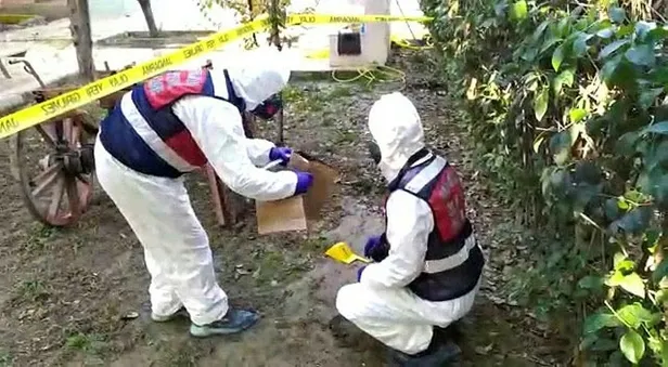 dnalari-her-seyi-ortaya-cikardi-gasp-cetesinin-6-ilde-karistigi-10-olay-boyle-aydinlatildi-1607789703624.jpeg DNA'ları her şeyi ortaya çıkardı! Gasp çetesinin 6 ilde karıştığı 10 olay böyle aydınlatıldı-4