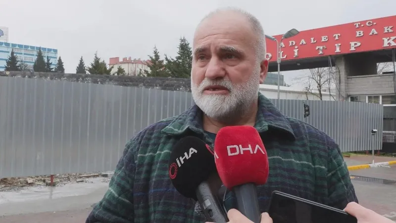 umraniyede-kanli-bulusma-kadayifcioglu-veliaht-yakalandi-1774109337846.jpeg Arabulucu olmaya gitti, kurşuna geldi! Kimdir bu kadayıfçıoğlu ailesi? "Firari" veliaht kıskıvrak yakalandı!-6