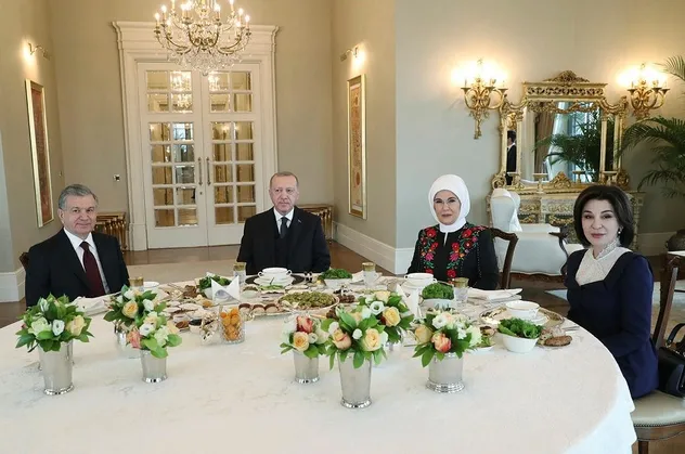 Son dakika: Başkan Erdoğan, Özbekistan Cumhurbaşkanı Mirziyoyev ile görüştü