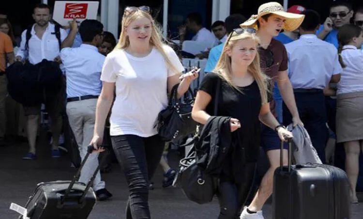 Koronavirüs de onları durduramadı! Tam 4 katına çıktı! O ülkeden akın ediyorlar - 7