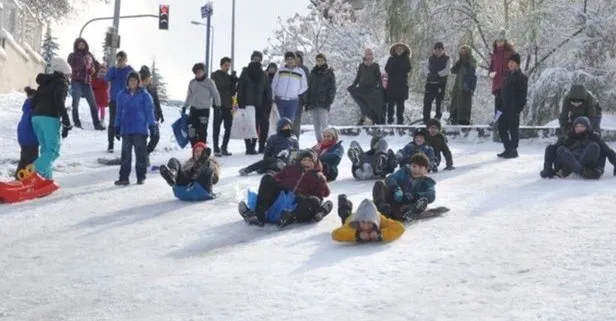 Gaziantep’in iki ilçesinde okullara kar tatili