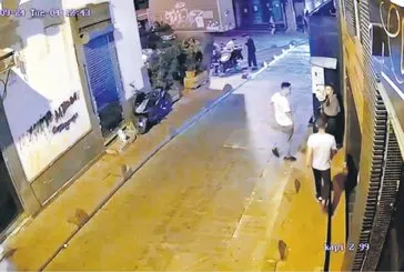 Beyoğlu'nda sokak ortasında taciz! "Amcamın kızı" diyerek kendini savundu