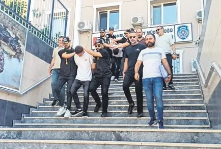 Yanlışıkla öldürmüşler