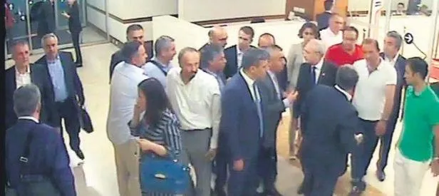 Tanklara 'yolu açın' emrini kim verdi?