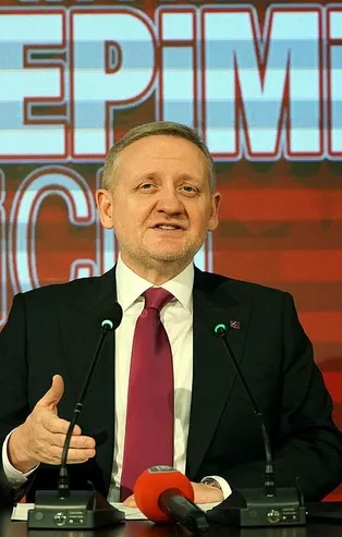 Son dakika: Medipol Başakşehir Başkanı Göksel Gümüşdağ: Kopenhag maçının gelirlerini Mehmetçiğimize bağışlayacağız!