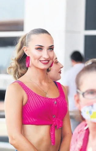 Antalya'ya iki günde 40 bin Rus turist!