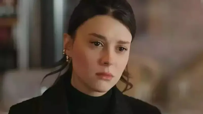 yali-capkininda-yurekleri-harlayacak-ayrilik-karari-once-dicle-gitti-derken-simdi-de-1708344826177.jpg Önce Dicle gitti derken şimdi de... Yalı Çapkını'nda yangın yerine çevirecek ayrılık kararı!-2