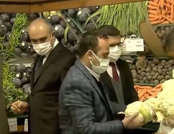 Etiket düşürmeyenler yandı! Ticaret Bakanlığı ekipleri marketlerde fahiş fiyat denetimine çıktı