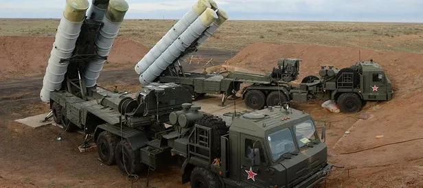 Rusya ile Türkiye arasında S-400 imzası