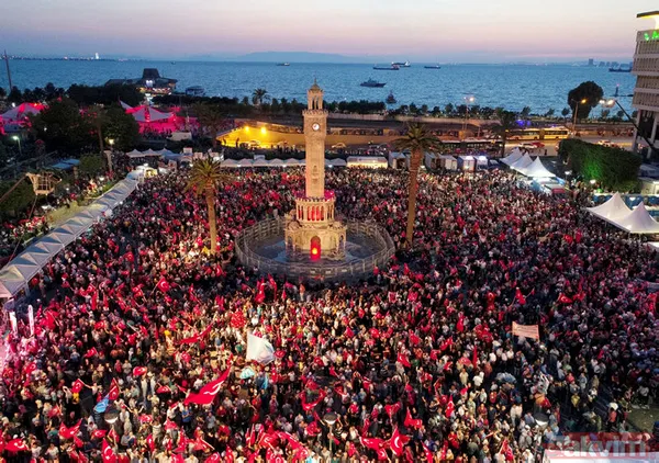 Türkiye meydanlarda tarih yazdı - 19