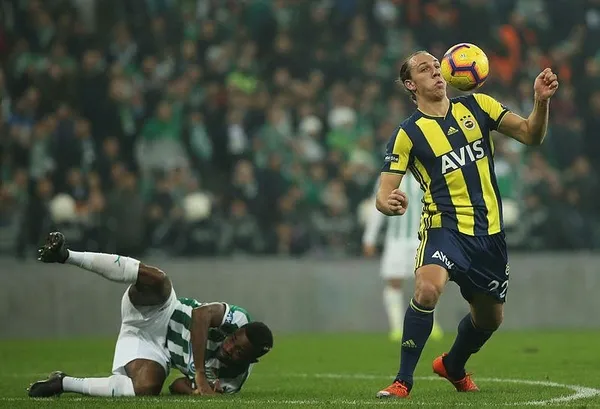 Fenerbahçe'de 200 milyon liralık zarar! Comolli'nin sezon başındaki transferleri fiyasko oldu-4