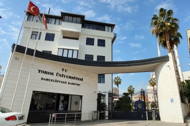 Toros Üniversitesi 9 öğretim üyesi alacak
