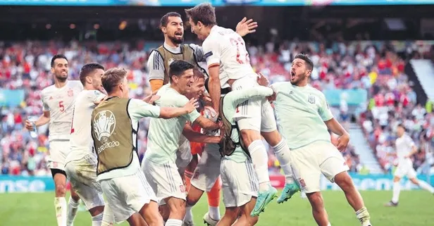 EURO 2020'de tarihi maç İspanya'nın